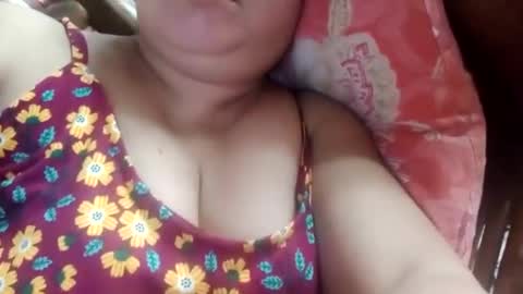 lovely_orchid online show from 01/04/25, 01:21