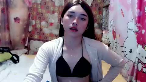 Snapshot of lovely_rica chatting on 10/23/25, 06:45 lovely_rica online show from 10/23/25, 06:45