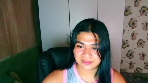 Snapshot of lovely_ricaxxx chatting on 10/19/25, 06:41 lovely_ricaxxx online show from 10/19/25, 06:41