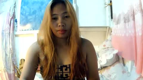 Snapshot of lovely_shei chatting on 03/25/26, 12:22 lovely online show from 03/25/26, 12:22