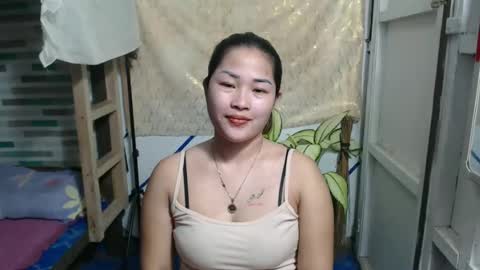 Snapshot of lovely_singlemom chatting on 03/24/26, 11:54 ask me dear online show from 03/24/26, 11:54