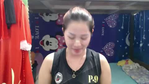 Snapshot of lovely_singlemom chatting on 04/23/26, 11:40 ask me dear online show from 04/23/26, 11:40