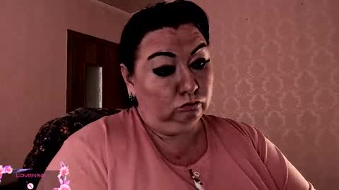 Snapshot of lovelyboobsx chatting on 12/17/25, 07:47 Anelana online show from 12/17/25, 07:47