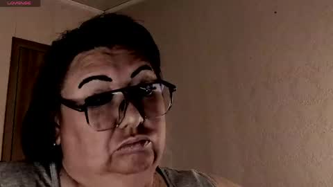 Snapshot of lovelyboobsx chatting on 04/04/26, 02:21 Anelana online show from 04/04/26, 02:21