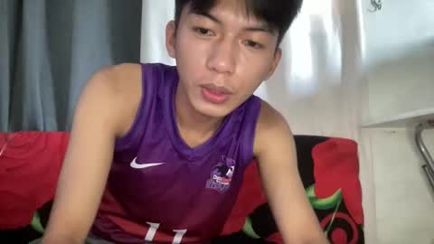 Snapshot of lovelyboy_jm chatting on 06/11/26, 02:53 lovelyboy_jm online show from 06/11/26, 02:53