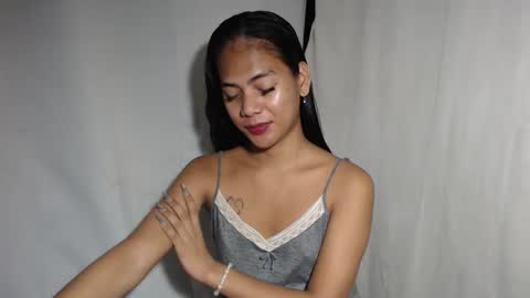 Carnilla online show from 02/09/26, 02:32