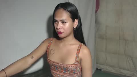 Snapshot of lovelycarmilla chatting on 03/21/26, 03:37 Carnilla online show from 03/21/26, 03:37