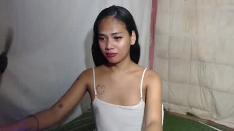 Snapshot of lovelycarmilla chatting on 04/09/26, 12:54 Carnilla online show from 04/09/26, 12:54