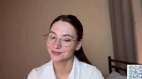 Solfiro online show from 10/11/25, 06:06