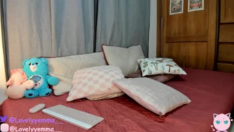   online show from 12/17/25, 04:51