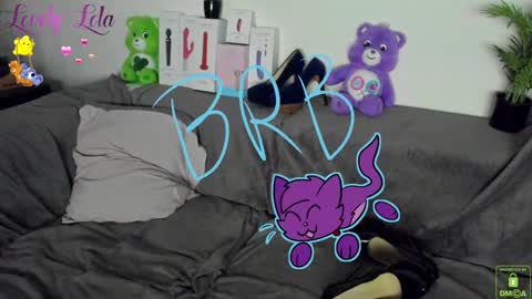 Snapshot of lovelylola_fr chatting on 03/03/25, 11:46 Lola online show from 03/03/25, 11:46