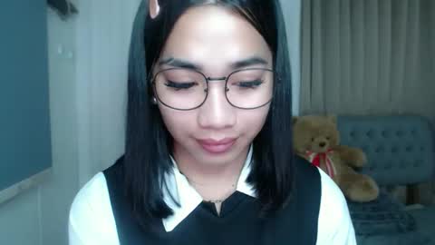Snapshot of lovelymae18 chatting on 03/07/26, 02:52 lovelymae18 online show from 03/07/26, 02:52