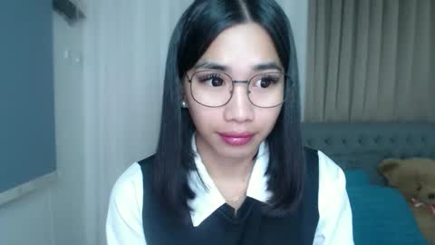 Snapshot of lovelymae18 chatting on 03/24/26, 03:22 lovelymae18 online show from 03/24/26, 03:22
