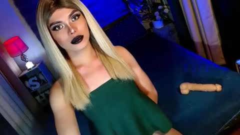 lovelymiss_shyna11 online show from 10/01/25, 10:21