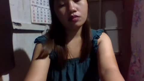 Snapshot of lovelymocha27 chatting on 12/08/24, 03:35 lovelymocha27s online show from 12/08/24, 03:35