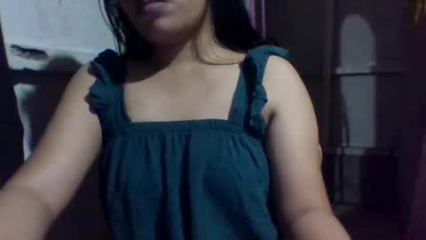 Snapshot of lovelymocha27 chatting on 02/21/25, 11:44 lovelymocha27s online show from 02/21/25, 11:44