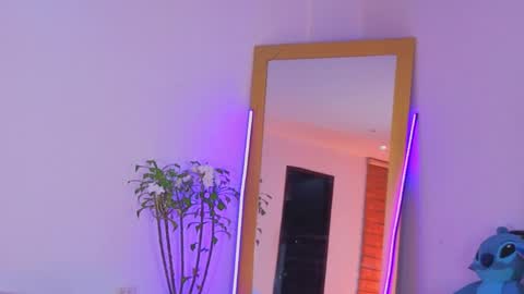 Snapshot of lovelymoon_ chatting on 04/23/26, 03:19 lovelymoon_ online show from 04/23/26, 03:19