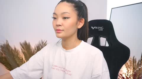 kim online show from 01/20/25, 08:52