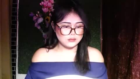 lovely online show from 12/19/25, 07:10