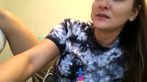 Snapshot of lovelyqueenaria chatting on 10/22/25, 07:13 Queen Aria  online show from 10/22/25, 07:13