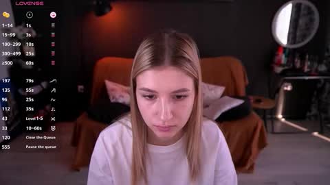 Anna online show from 02/03/26, 01:38