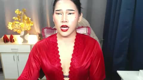 STWEET LINA online show from 02/02/25, 03:28