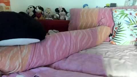 lovelywoman23 online show from 02/25/25, 05:30