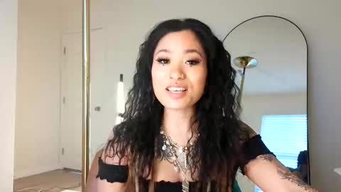 lovelyxmacii online show from 03/02/26, 01:30