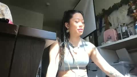 Snapshot of lovelyxmacii chatting on 03/15/26, 07:42 lovelyxmacii online show from 03/15/26, 07:42