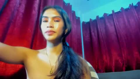 Snapshot of lovemarie19x chatting on 03/11/25, 08:09 pauleen online show from 03/11/25, 08:09