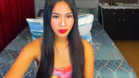 Snapshot of lovemarie19x chatting on 10/06/25, 03:26 pauleen online show from 10/06/25, 03:26