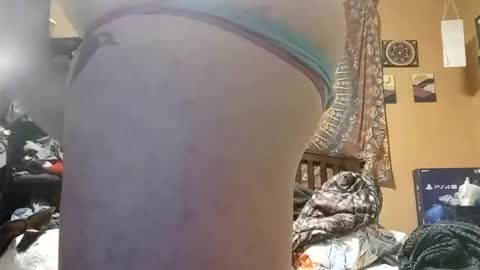 Snapshot of lovemymansstick chatting on 02/04/25, 01:23 lovemymansstick online show from 02/04/25, 01:23