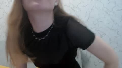 Mary Love online show from 01/29/25, 04:19