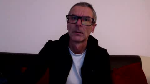 Snapshot of lovepvclate40s chatting on 09/20/25, 05:03 lovepvcearly50s online show from 09/20/25, 05:03