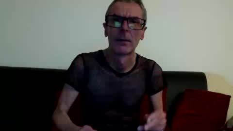 Snapshot of lovepvclate40s chatting on 09/26/25, 07:07 lovepvcearly50s online show from 09/26/25, 07:07