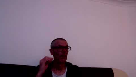 Snapshot of lovepvclate40s chatting on 04/25/26, 06:38 lovepvcearly50s online show from 04/25/26, 06:38