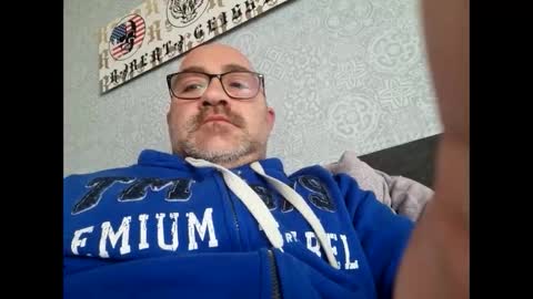 lover010983 online show from 01/15/25, 08:20