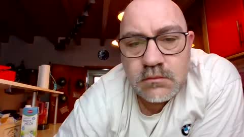 lover010983 online show from 02/19/25, 07:06