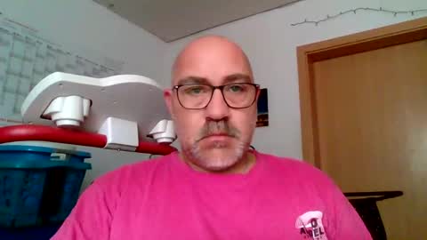 lover010983 online show from 10/20/25, 09:21