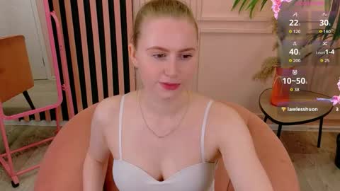 Snapshot of lover_daisy_ chatting on 04/28/26, 01:05 DAISY online show from 04/28/26, 01:05