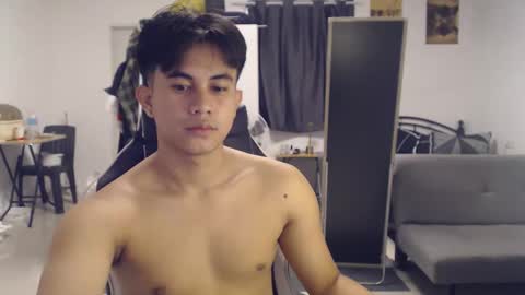 loverboyph04 online show from 09/24/25, 04:27