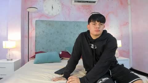 loverebels_ online show from 11/23/25, 01:00