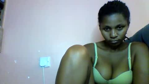 Snapshot of lovergal257 chatting on 03/25/26, 07:47 lovergal257 online show from 03/25/26, 07:47