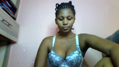 Snapshot of lovergal257 chatting on 04/03/26, 12:25 lovergal257 online show from 04/03/26, 12:25