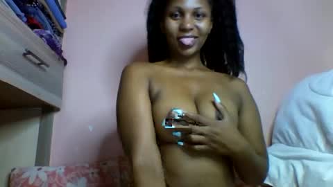 lovergal257 online show from 06/04/26, 07:47