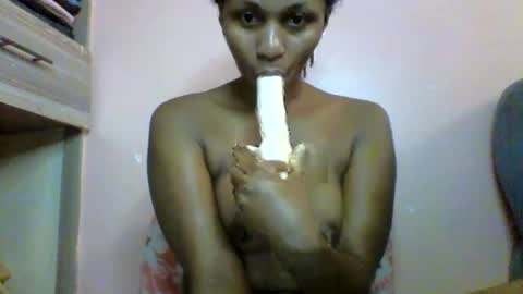 lovergal257 online show from 06/17/26, 11:45