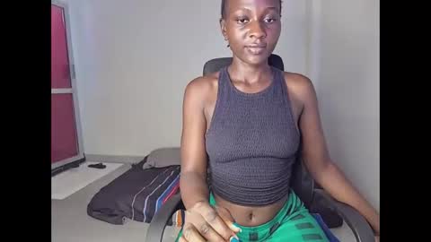 Kate online show from 01/19/25, 12:17