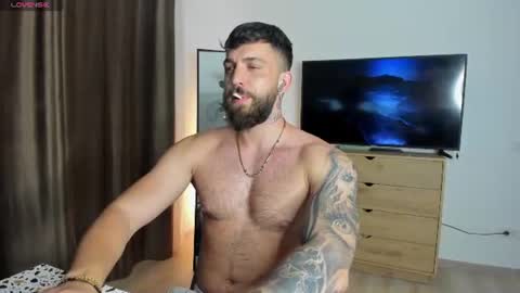 Snapshot of lovermike_ chatting on 06/24/26, 07:02 Mike online show from 06/24/26, 07:02