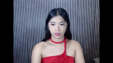 Snapshot of loverph15 chatting on 11/12/25, 04:13 loverph15 online show from 11/12/25, 04:13