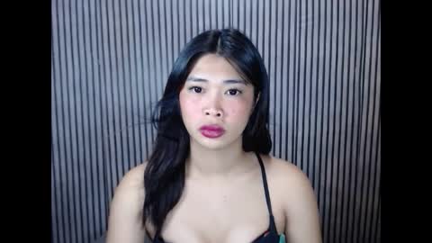 Snapshot of loverph15 chatting on 11/18/25, 04:50 loverph15 online show from 11/18/25, 04:50